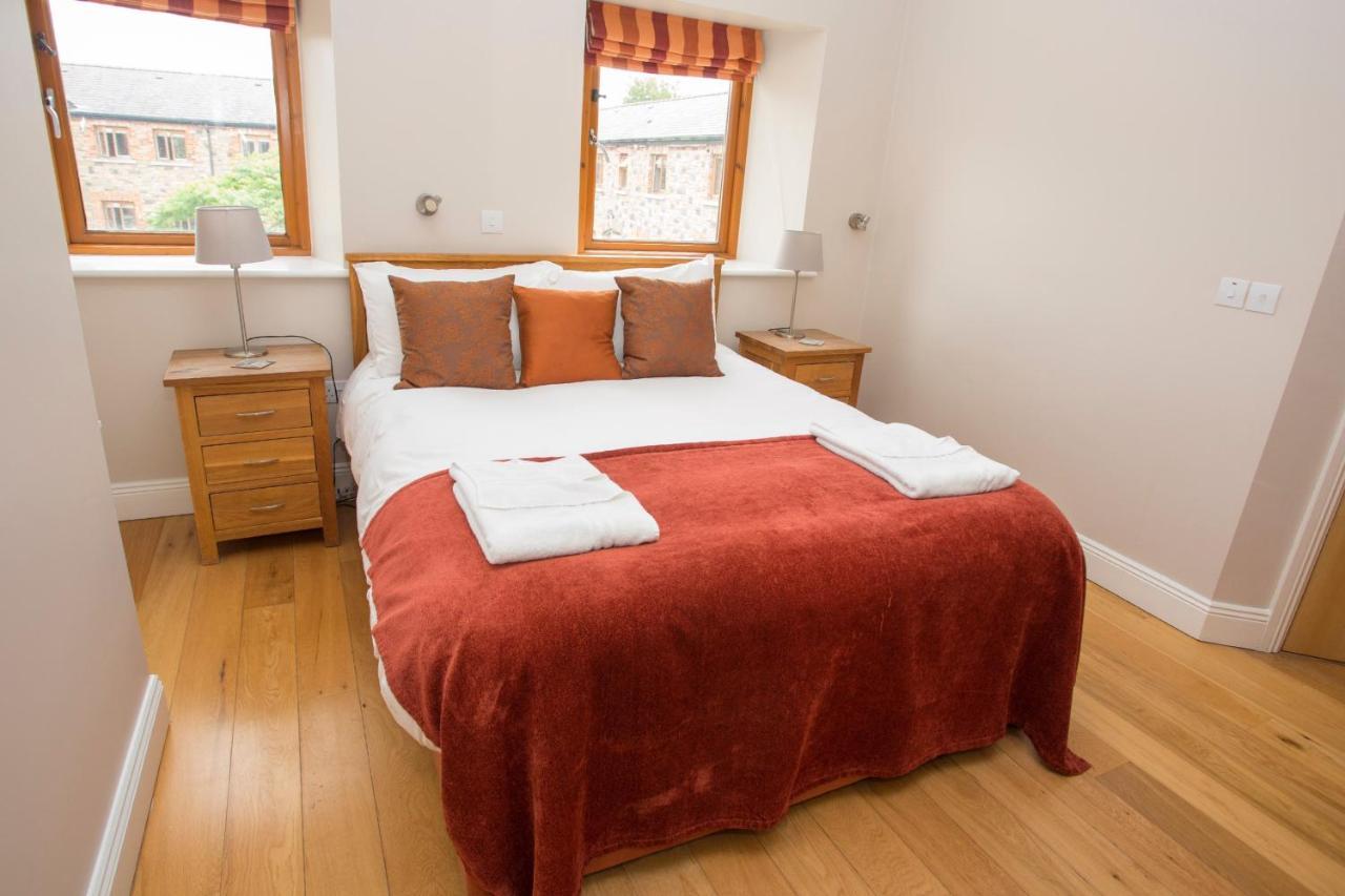 Decoy Country Cottages Наван Екстериор снимка